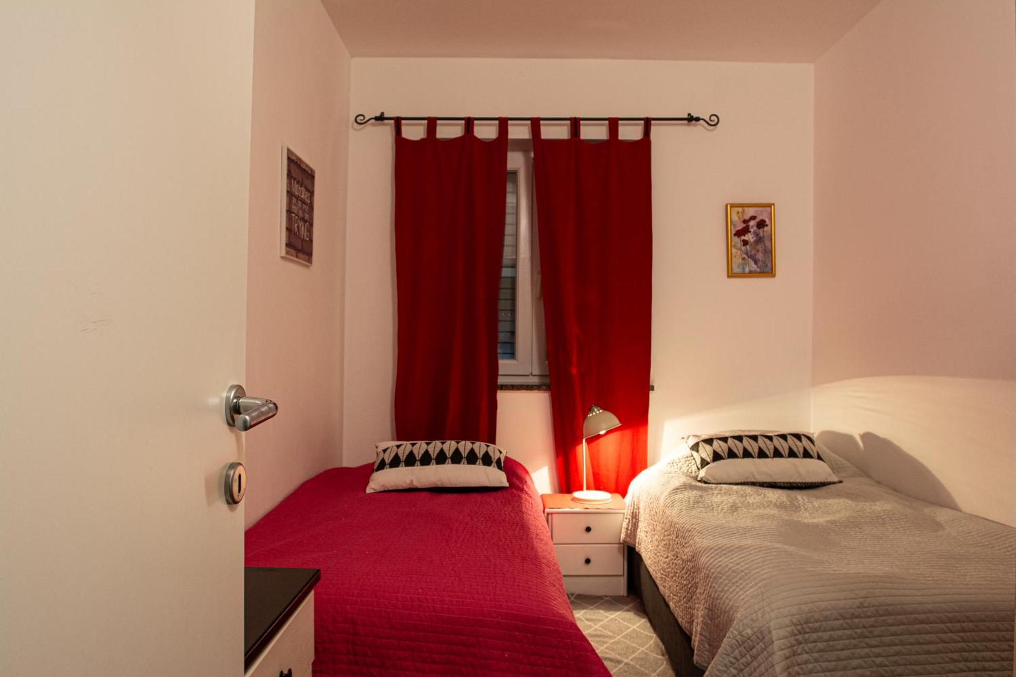 Nikka Apartments 马林斯卡 外观 照片